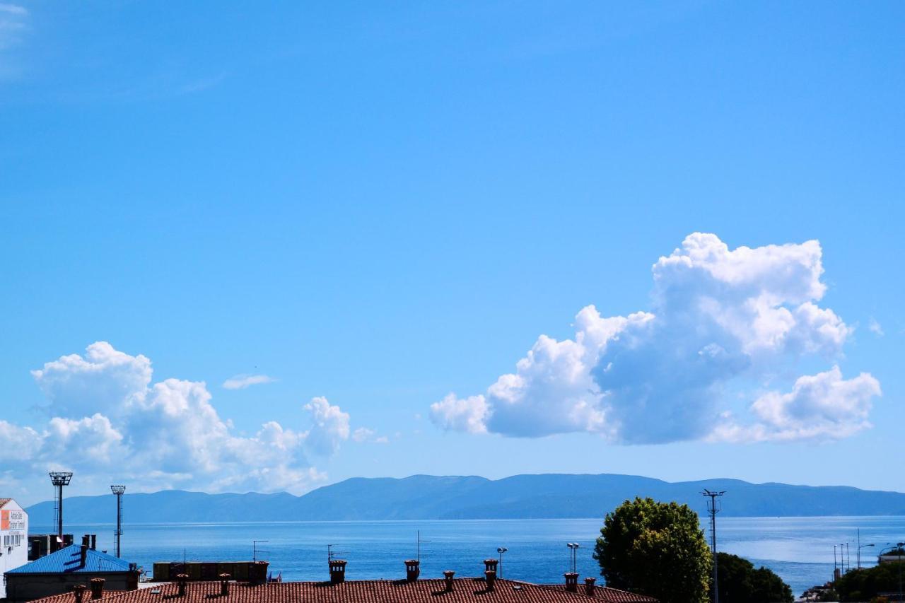 Center Vibes Lux Leilighet Rijeka Eksteriør bilde